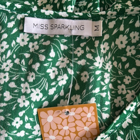 Miss Sparkling brand womens Green Floral blouse - Picture 4 of 6